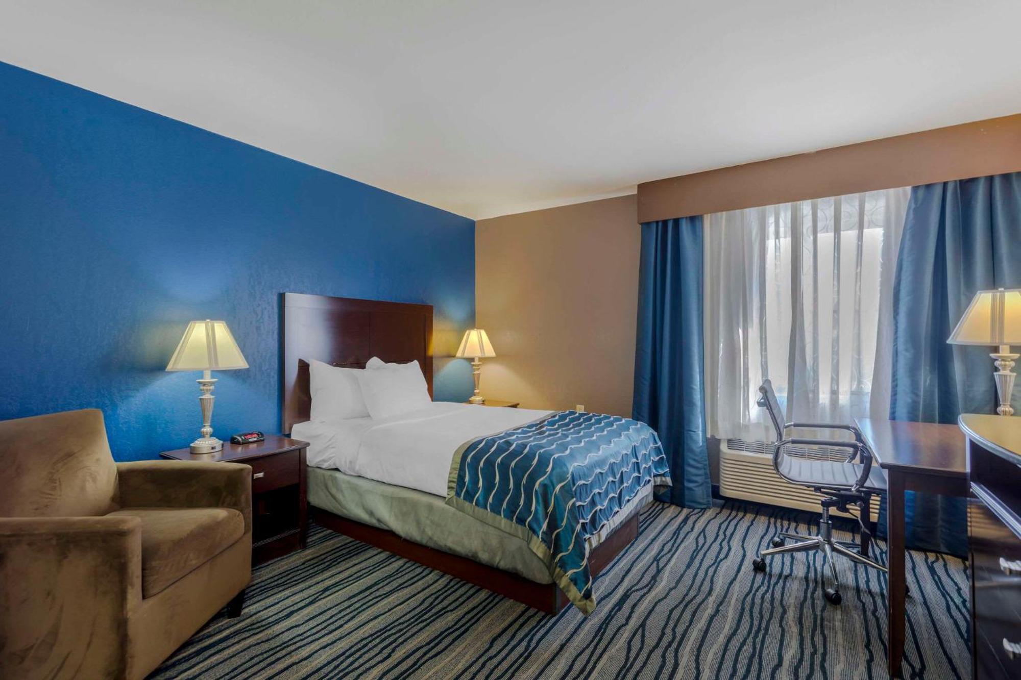 Comfort Inn & Suites Brentwood Exterior foto